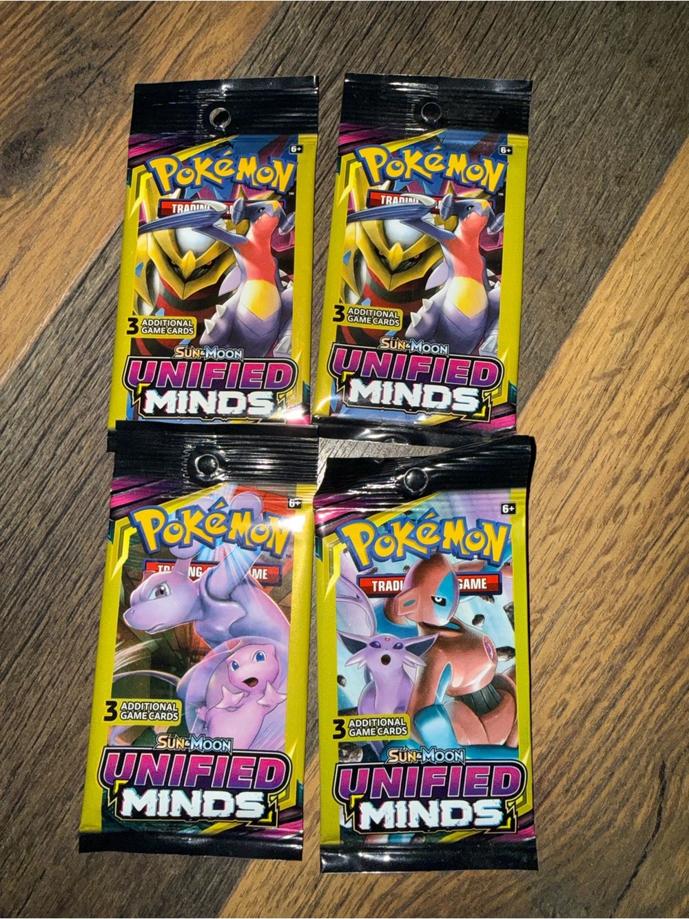 Sun & Moon: Unified Minds Booster Packs - Yellow